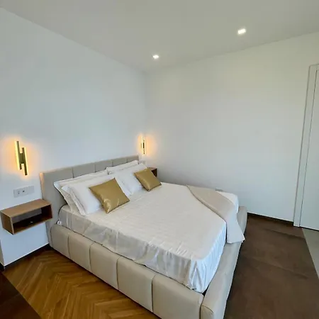 Giovy Rooftop Apartman Furore